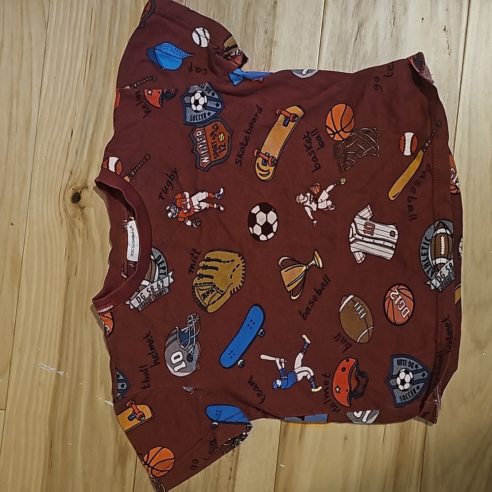 Dolce and Gabbana sports t shirt